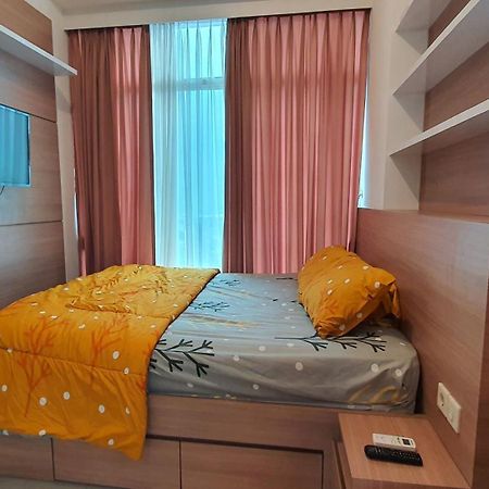 Treeparkcity Apartments By Winshome Tangerang Exterior photo